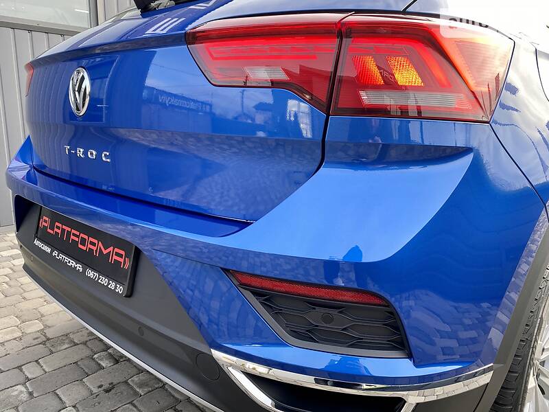 Внедорожник / Кроссовер Volkswagen T-Roc 2019 в Киеве