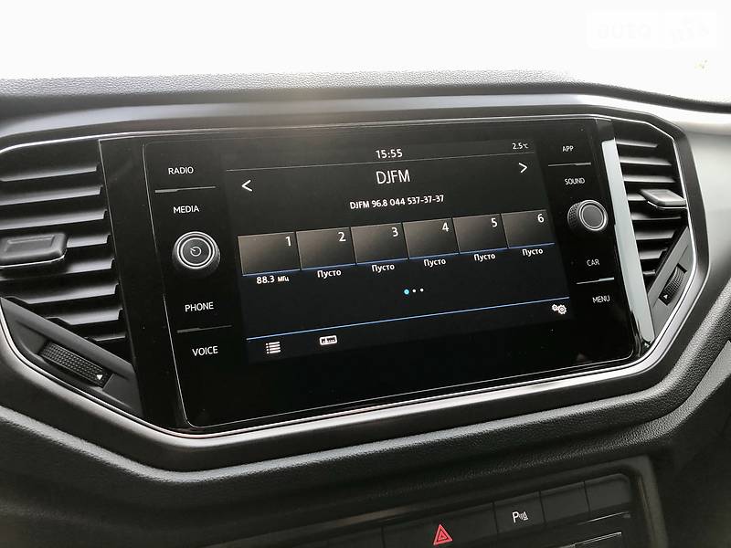 Позашляховик / Кросовер Volkswagen T-Roc 2019 в Києві