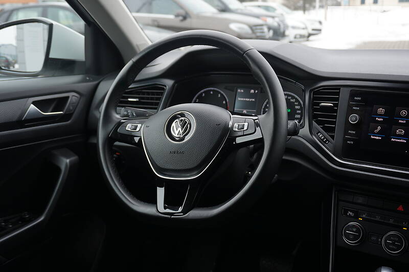 Внедорожник / Кроссовер Volkswagen T-Roc 2019 в Черновцах