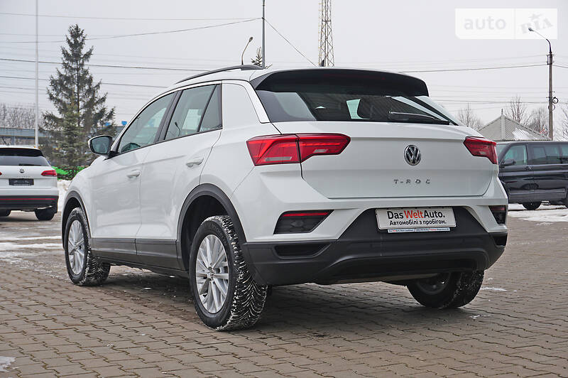 Внедорожник / Кроссовер Volkswagen T-Roc 2019 в Черновцах
