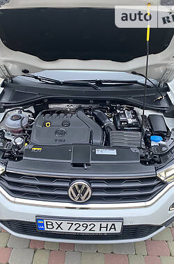 Позашляховик / Кросовер Volkswagen T-Roc 2019 в Хмельницькому