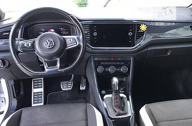 Volkswagen T-Roc 2019