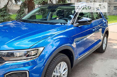 Volkswagen T-Roc 2021