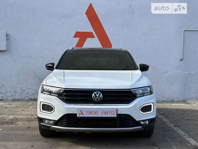 Внедорожник / Кроссовер Volkswagen T-Roc 2021 в Одессе