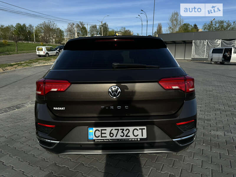 Внедорожник / Кроссовер Volkswagen T-Roc 2019 в Черновцах