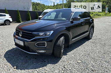 Volkswagen T-Roc 2021