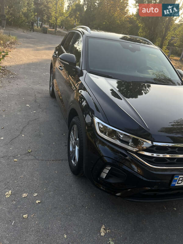 Внедорожник / Кроссовер Volkswagen T-Roc 2022 в Горишних Плавнях