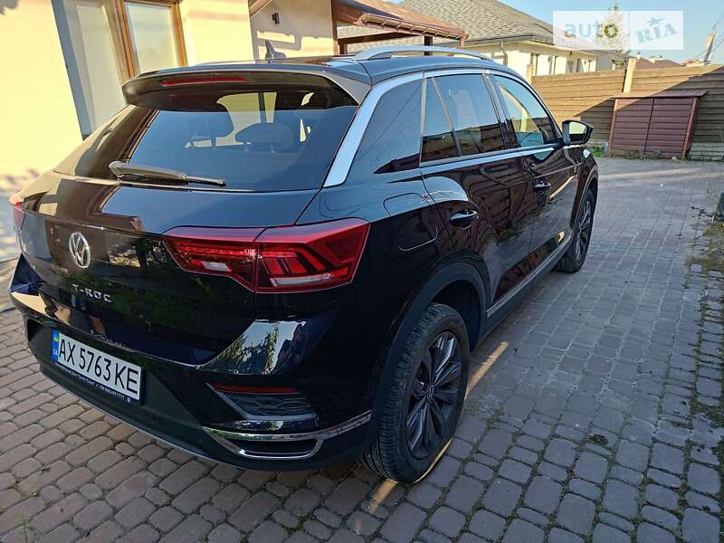 Позашляховик / Кросовер Volkswagen T-Roc 2021 в Харкові