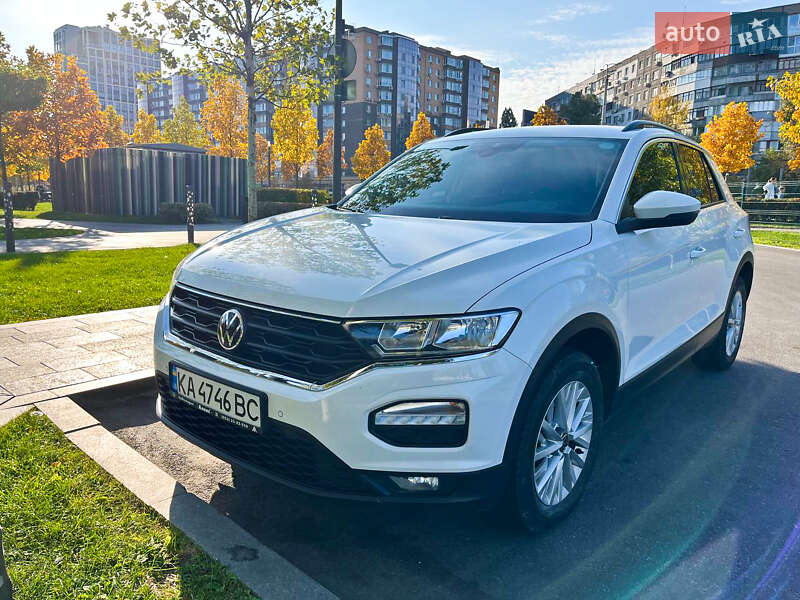 Внедорожник / Кроссовер Volkswagen T-Roc 2021 в Днепре