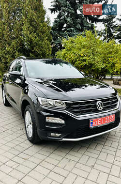 Внедорожник / Кроссовер Volkswagen T-Roc 2020 в Тернополе