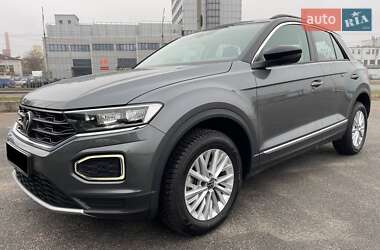 Volkswagen T-Roc 2021