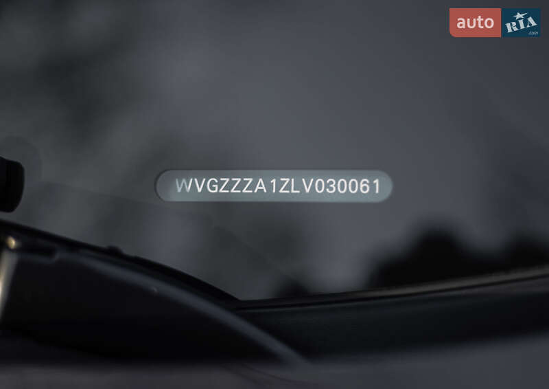 Позашляховик / Кросовер Volkswagen T-Roc 2019 в Устинівці