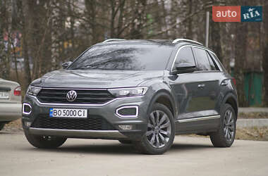 Внедорожник / Кроссовер Volkswagen T-Roc 2021 в Тернополе