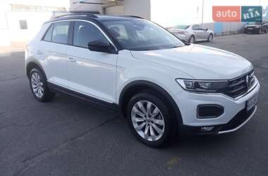 Позашляховик / Кросовер Volkswagen T-Roc 2019 в Києві