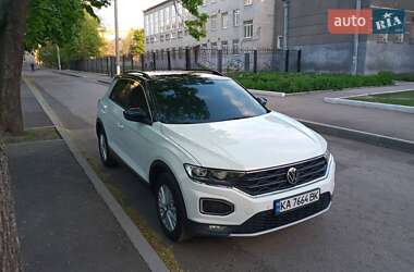 Позашляховик / Кросовер Volkswagen T-Roc 2020 в Харкові