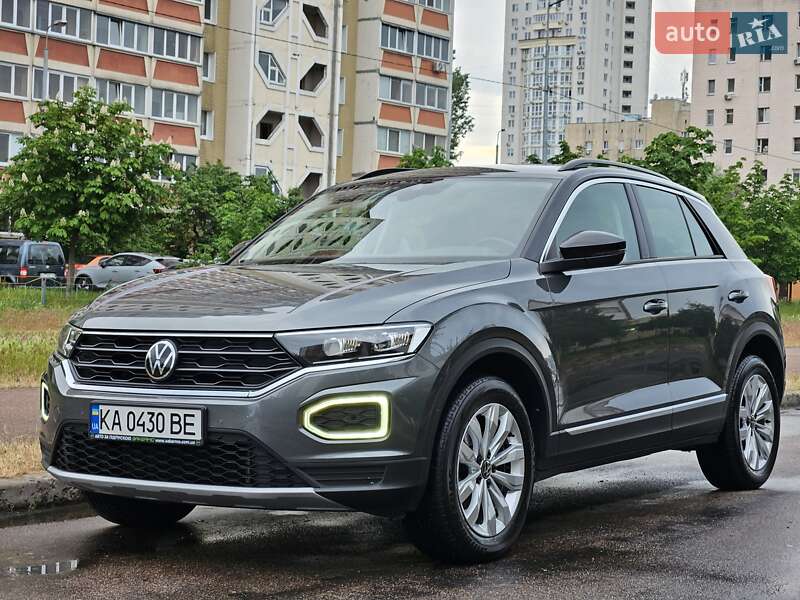 Volkswagen T-Roc 2021