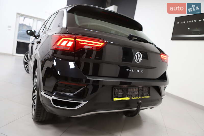 Внедорожник / Кроссовер Volkswagen T-Roc 2019 в Дрогобыче