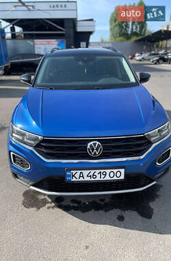Позашляховик / Кросовер Volkswagen T-Roc 2020 в Києві
