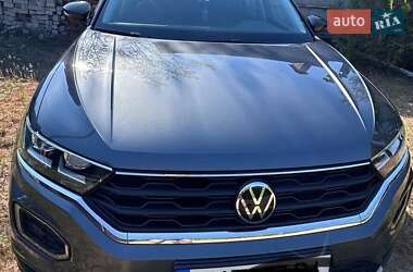 Позашляховик / Кросовер Volkswagen T-Roc 2021 в Києві