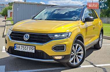 Внедорожник / Кроссовер Volkswagen T-Roc 2019 в Борисполе