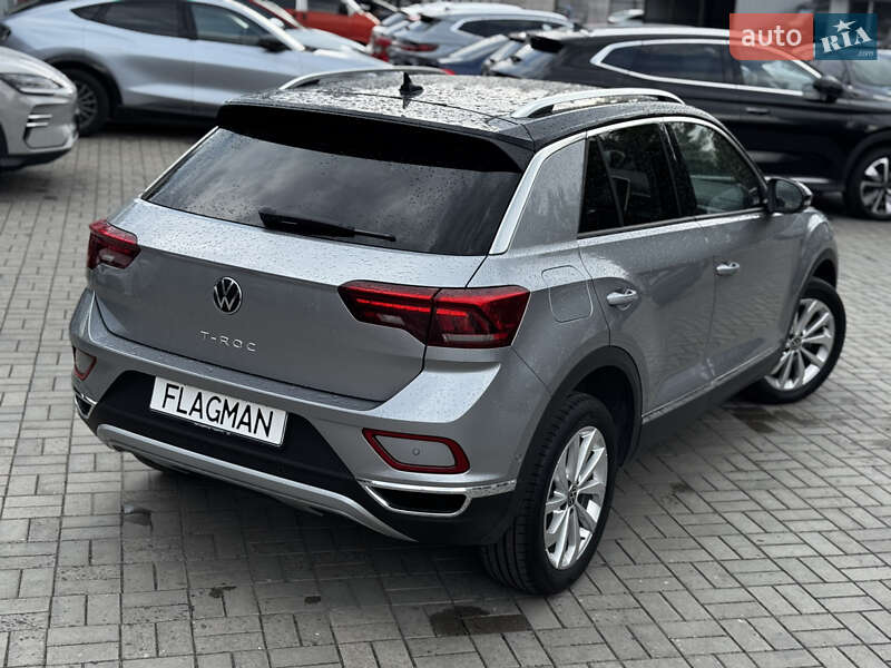 Внедорожник / Кроссовер Volkswagen T-Roc 2022 в Днепре