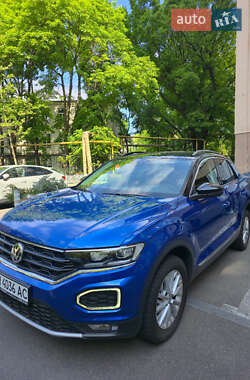 Позашляховик / Кросовер Volkswagen T-Roc 2019 в Одесі