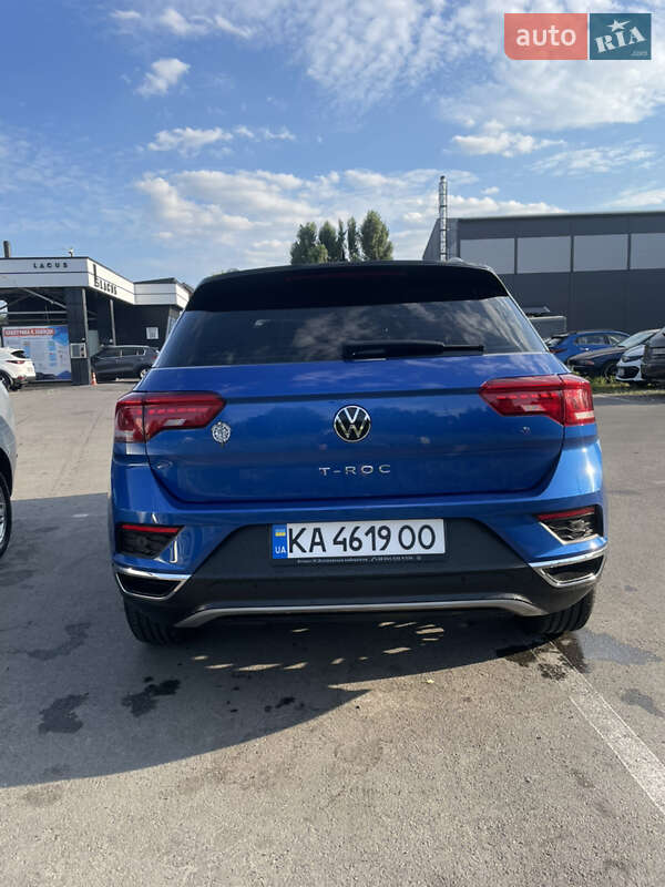Позашляховик / Кросовер Volkswagen T-Roc 2020 в Києві