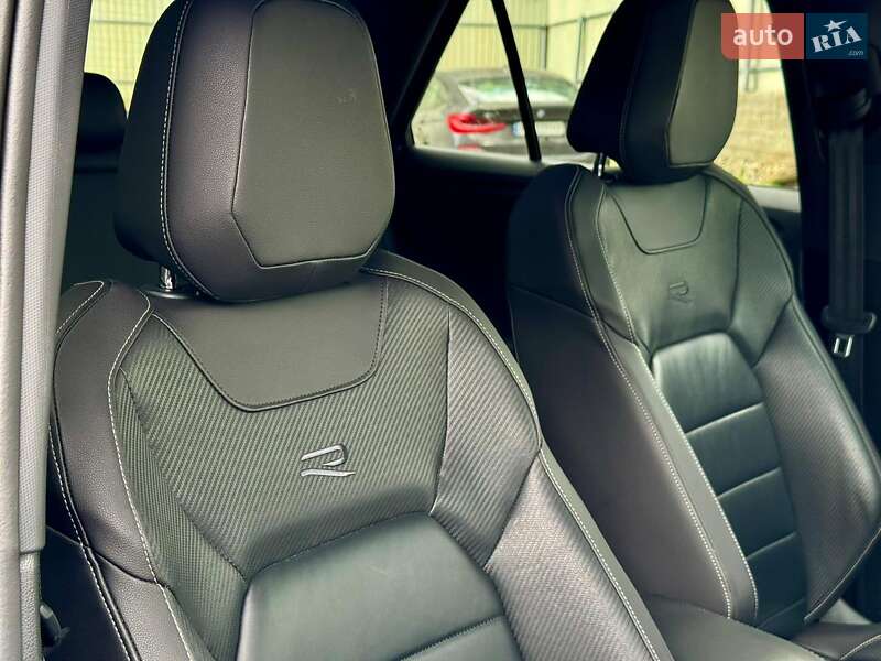 Позашляховик / Кросовер Volkswagen T-Roc 2020 в Ужгороді