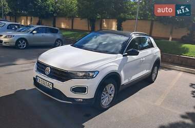 Внедорожник / Кроссовер Volkswagen T-Roc 2019 в Киеве