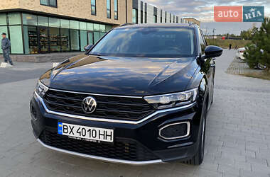 Volkswagen T-Roc 2021