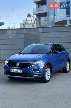 Позашляховик / Кросовер Volkswagen T-Roc 2019 в Києві