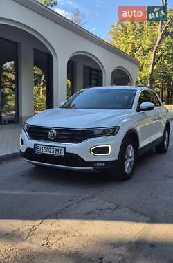 Volkswagen T-Roc 2019