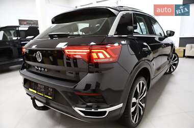 Внедорожник / Кроссовер Volkswagen T-Roc 2020 в 