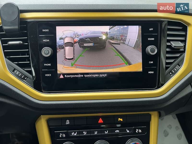 Позашляховик / Кросовер Volkswagen T-Roc 2019 в Києві