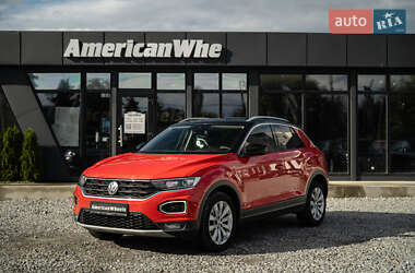 Позашляховик / Кросовер Volkswagen T-Roc 2019 в Чернівцях