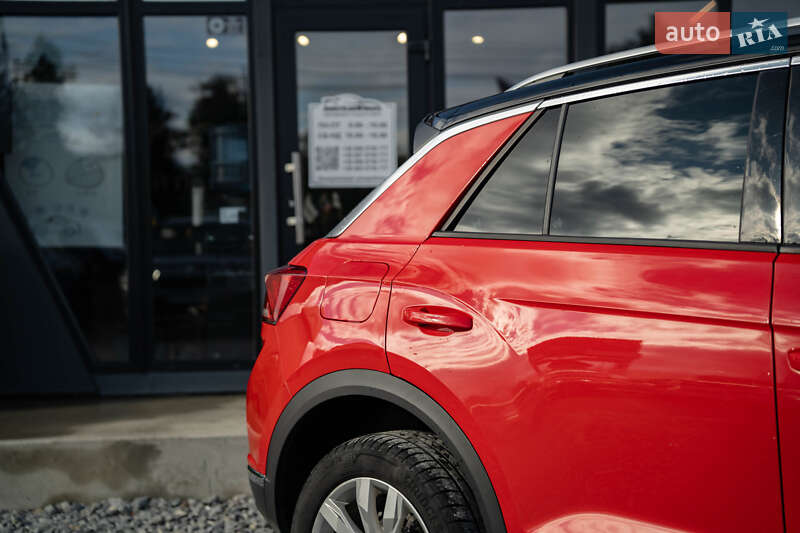 Позашляховик / Кросовер Volkswagen T-Roc 2019 в Чернівцях фото 9 Позашляховик / Кросовер Volkswagen T-Roc 2019 в Чернівцях