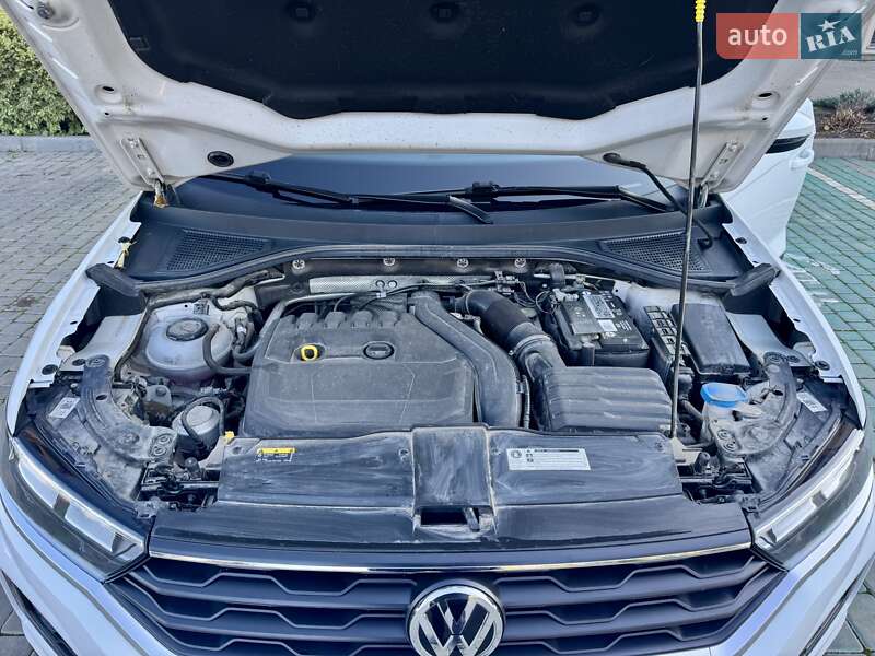 Внедорожник / Кроссовер Volkswagen T-Roc 2019 в Одессе