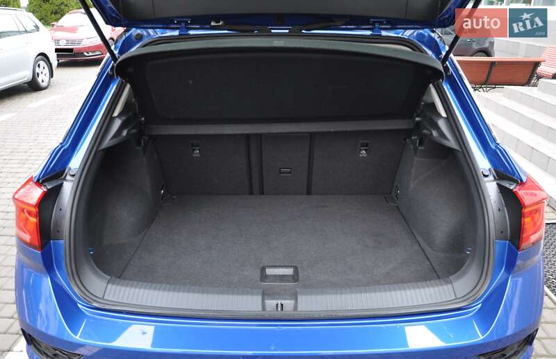 Внедорожник / Кроссовер Volkswagen T-Roc 2019 в Одессе фото 7 Внедорожник / Кроссовер Volkswagen T-Roc 2019 в Одессе