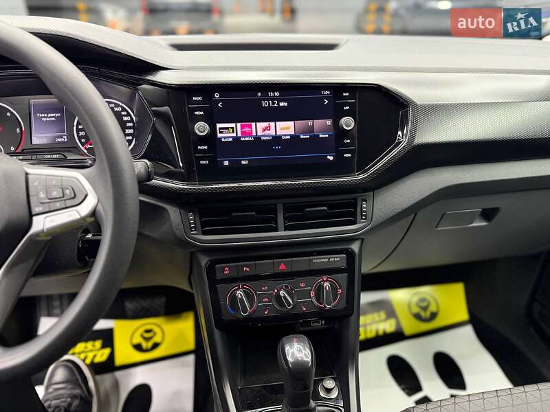 Позашляховик / Кросовер Volkswagen T-Roc 2020 в Чернівцях фото 13 Позашляховик / Кросовер Volkswagen T-Roc 2020 в Чернівцях