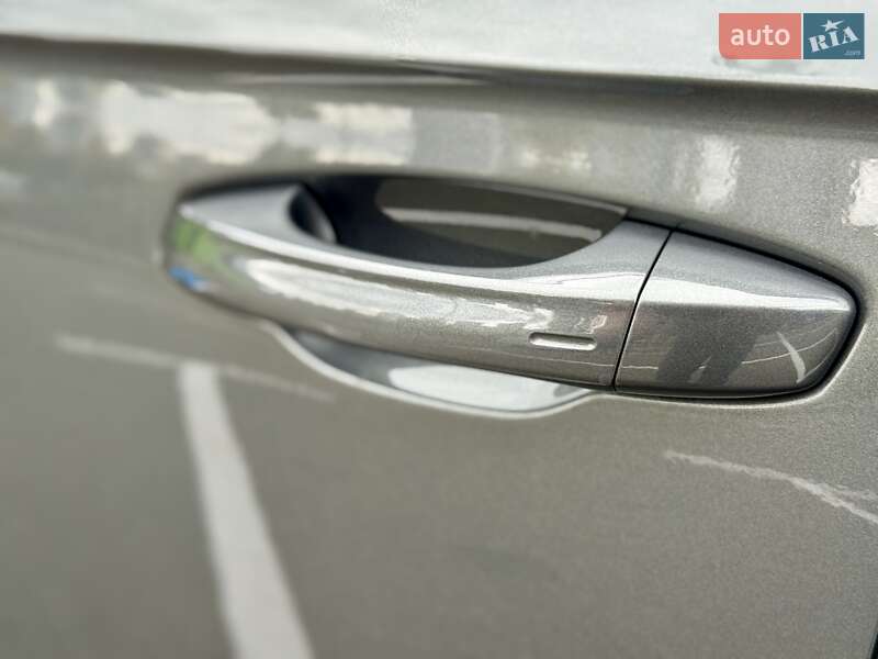 Позашляховик / Кросовер Volkswagen T-Roc 2024 в Києві фото 34 Позашляховик / Кросовер Volkswagen T-Roc 2024 в Києві