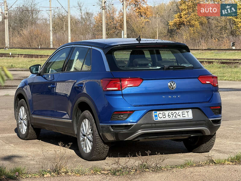 Позашляховик / Кросовер Volkswagen T-Roc 2018 в Софіївській Борщагівці