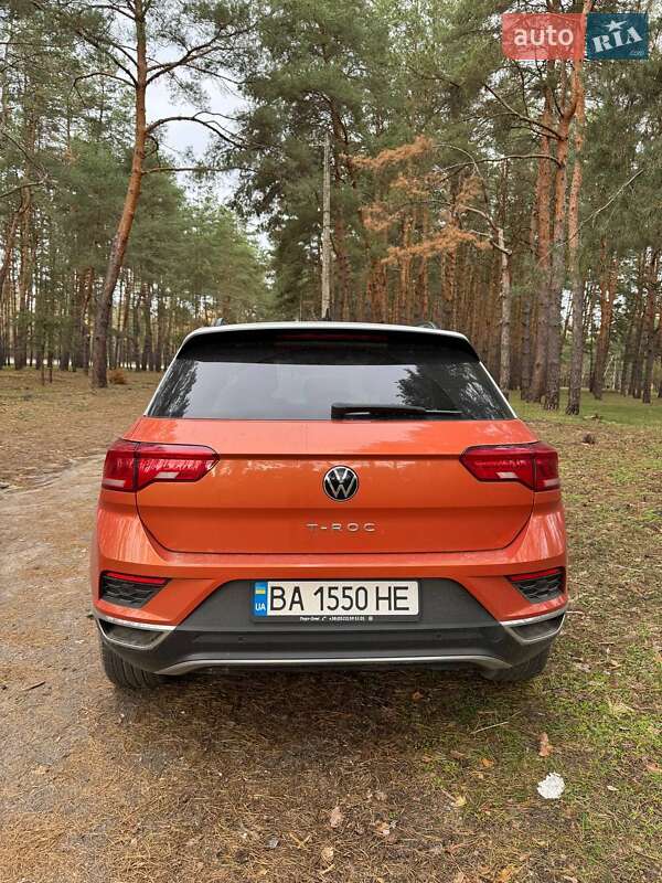 Внедорожник / Кроссовер Volkswagen T-Roc 2020 в Кропивницком
