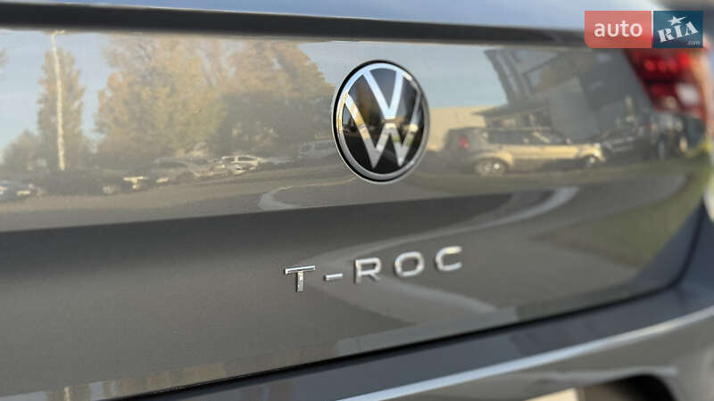 Внедорожник / Кроссовер Volkswagen T-Roc 2021 в Одессе