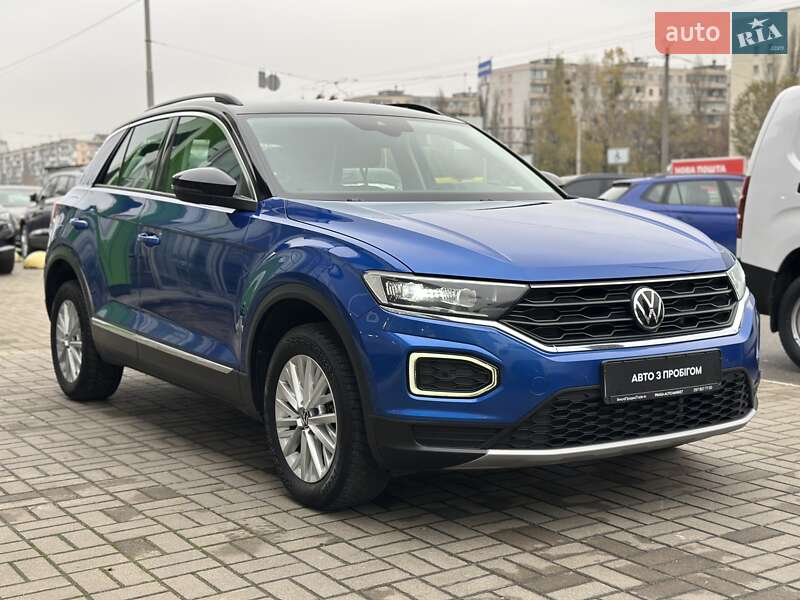 Внедорожник / Кроссовер Volkswagen T-Roc 2021 в Киеве фото 7 Внедорожник / Кроссовер Volkswagen T-Roc 2021 в Киеве