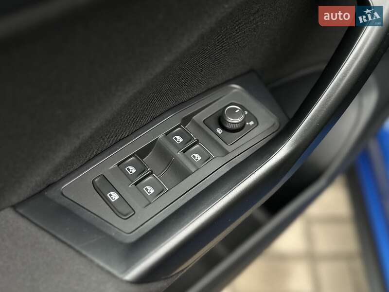 Внедорожник / Кроссовер Volkswagen T-Roc 2021 в Киеве фото 18 Внедорожник / Кроссовер Volkswagen T-Roc 2021 в Киеве