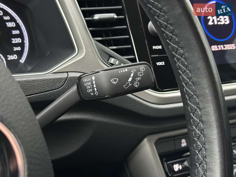 Внедорожник / Кроссовер Volkswagen T-Roc 2021 в Киеве фото 23 Внедорожник / Кроссовер Volkswagen T-Roc 2021 в Киеве