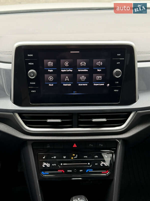 Внедорожник / Кроссовер Volkswagen T-Roc 2023 в Киеве