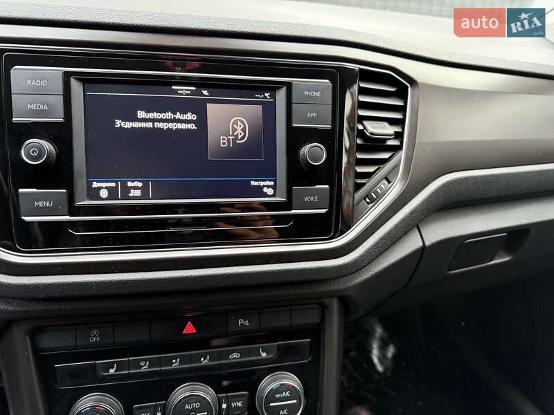 Внедорожник / Кроссовер Volkswagen T-Roc 2019 в Тернополе