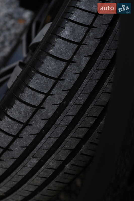 Внедорожник / Кроссовер Volkswagen T-Roc 2019 в Дрогобыче