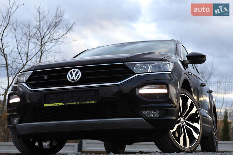 Внедорожник / Кроссовер Volkswagen T-Roc 2019 в Дрогобыче
